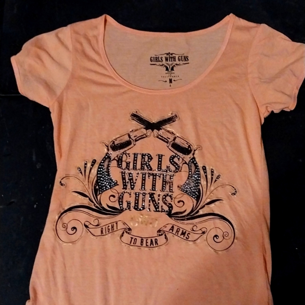Girls With Guns Medium tshirt